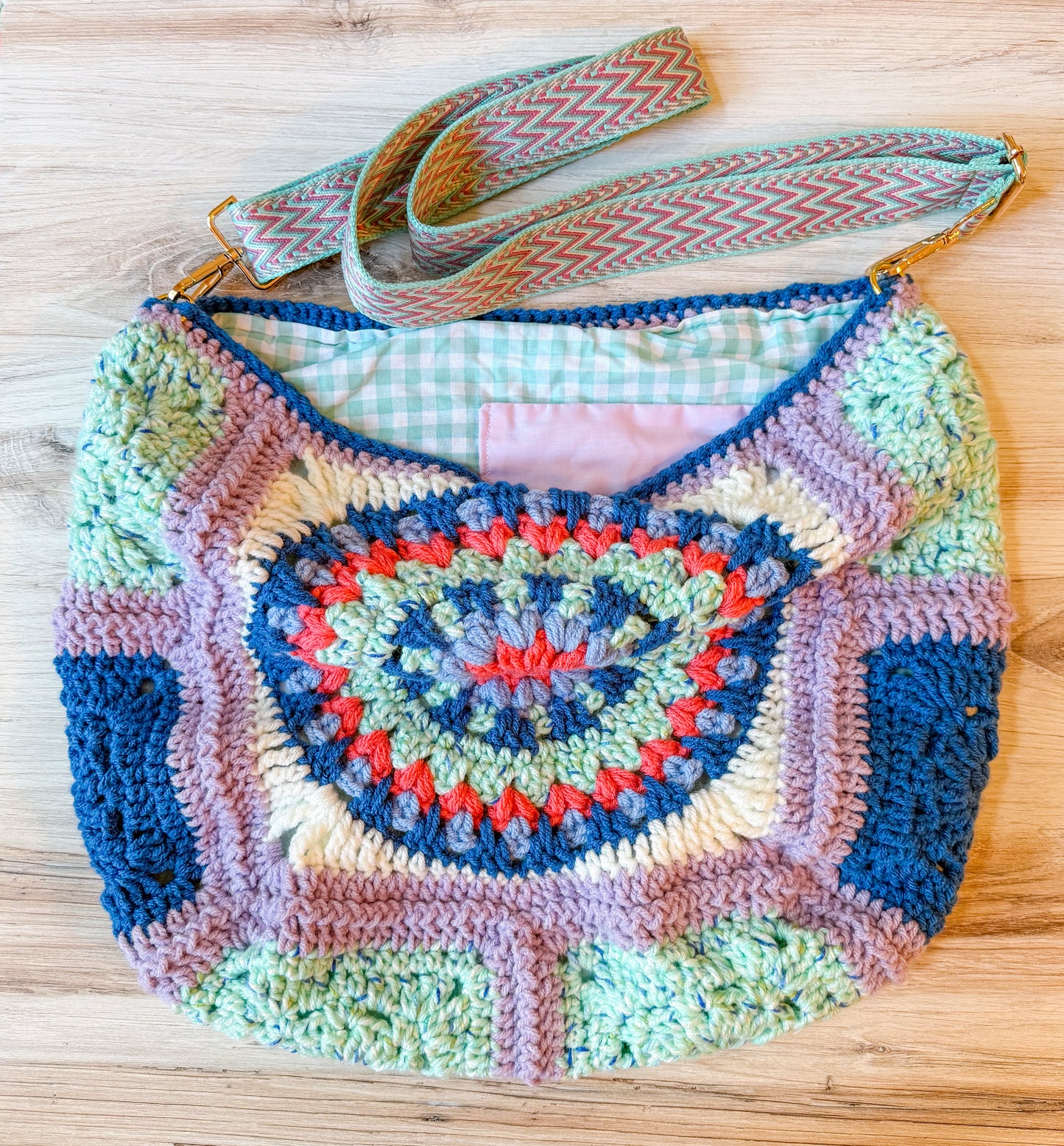 Hot Granny Hobo Bag - Picnic Basket