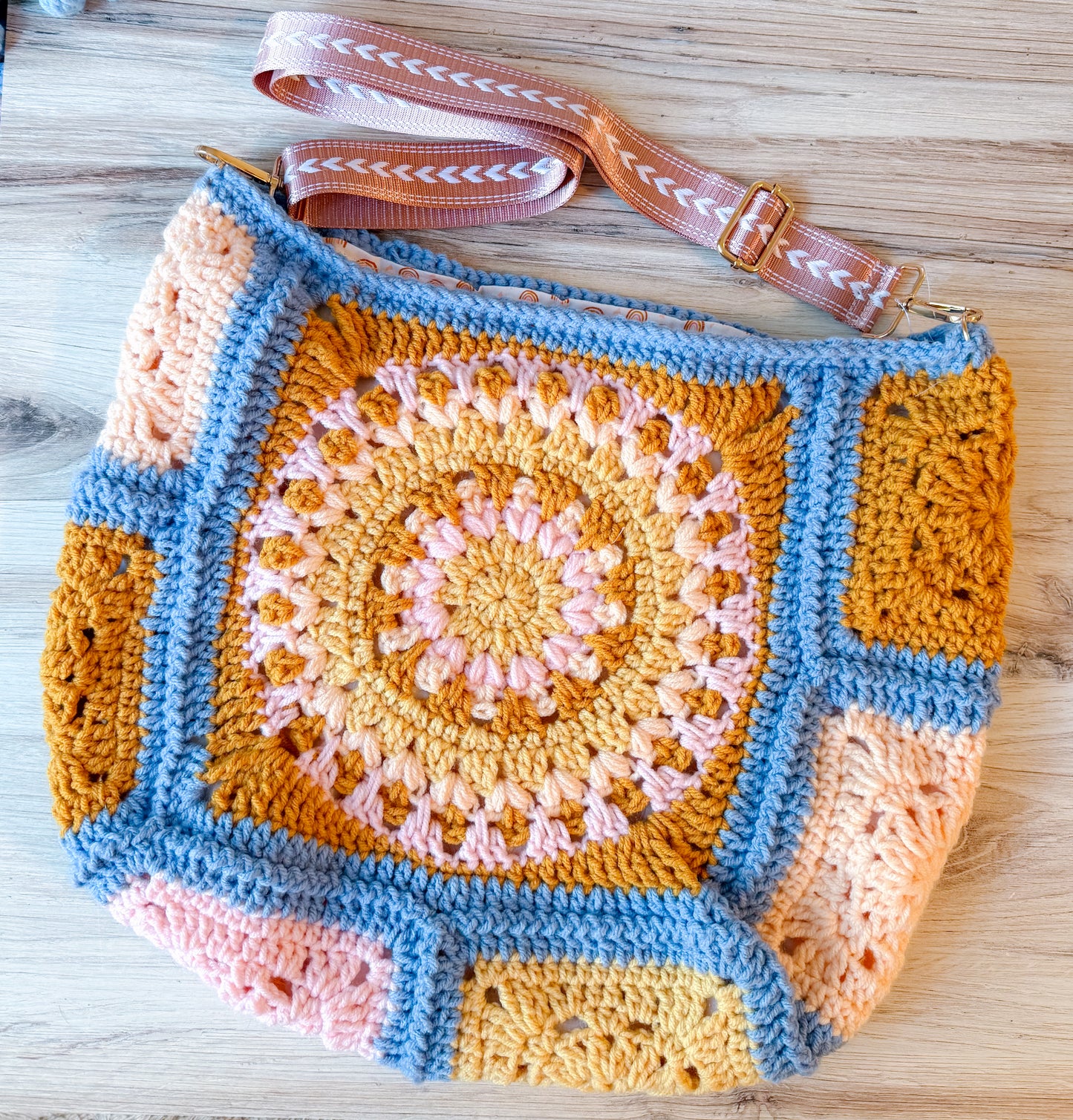 Hot Granny Hobo Bag - Cinderella